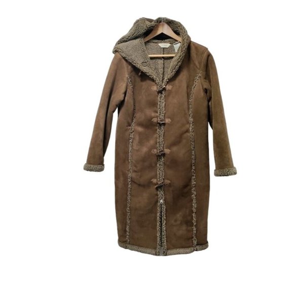 L.L. Bean Jackets & Blazers - L.L. Bean Faux Fur Toggle Button Hooded Sherpa Coat Jacket Brown Womens M